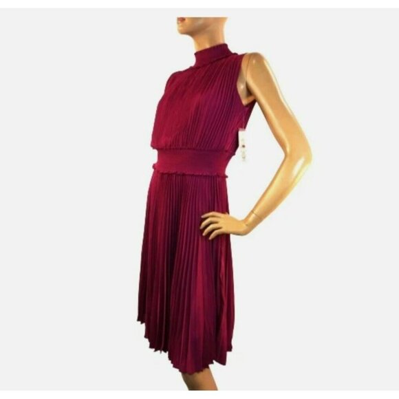 NWT‎ Nanette Lepore Dress Size 6 Moroccan Rose Pleated Midi Sleeveless High Neck - Picture 11 of 16